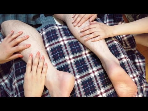 ASMR - LEG & FOOT MASSAGE / SCRATCHiNG