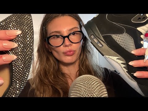 ASMR fast shoe tapping + scratching 