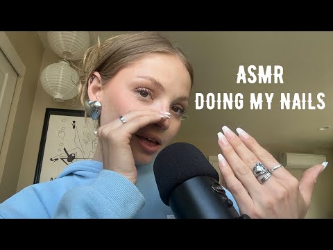ASMR DOING MY NAILS 💅 (tapping, whispering)