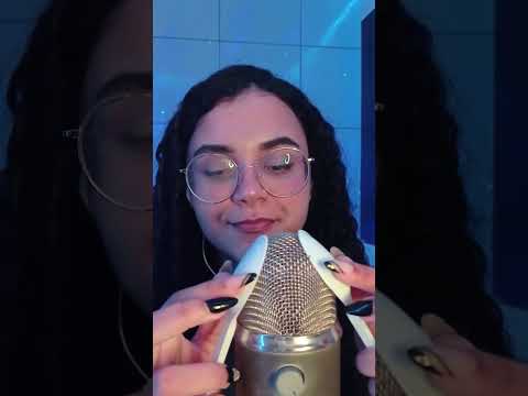 ASMR- Colher no microfone