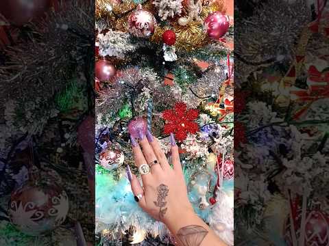 VIDEO NATALIZI IN ARRIVO (?) FAST TAPPING & SCRATCHING 🎄🎁💜 | ASMR ITA