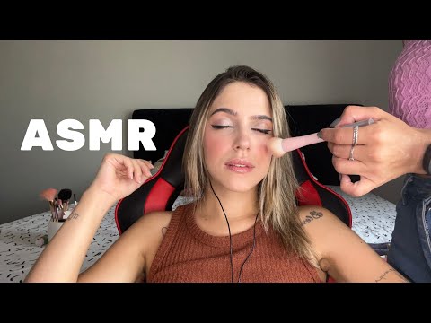 ASMR (não intencional) MINHA PRIMA FAZENDO MAQUIAGEM EM MIM