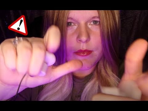 ASMR Fast Finger Fluttering Cupping, Mouth Sounds (QUICK TINGLES)