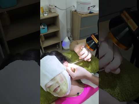 Me hice un lavado de oídos en #Tailandia 😲🇹🇭 #masajethai #massage #asmr #relax #thaimassage