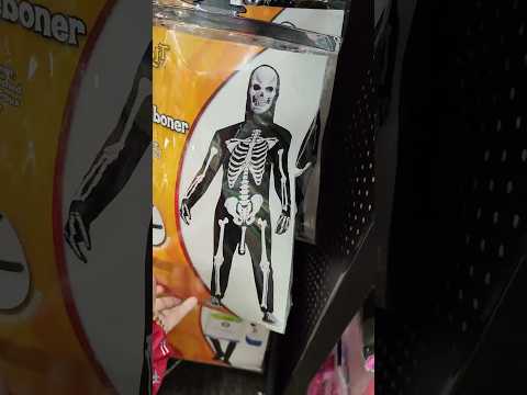 😱Yo nunca he visto esto antes en #spirithalloween !!! 🦴 #costume #halloween #50off #sales #asmrnia
