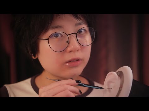 ASMR Expert Level Ear Cleaning (Bassy)