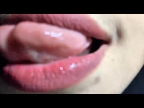 LENS LICKING ASMR #lick #asmr #relaxing 