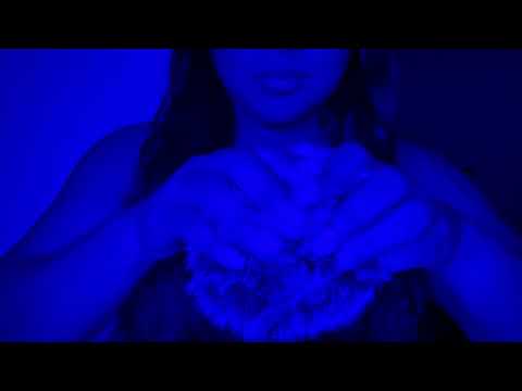 ASMR Fluffy Mic Scratching with Crinkle Sounds (No Talking)
