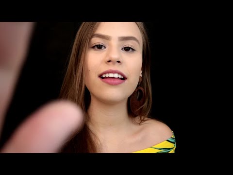 ASMR TE MAQUIANDO SUAVEMENTE - EXTREMAMENTE RELAXANTE