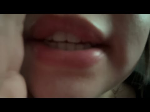 asmr ~ i’m backk, kisses, mouth sounds, inaudible rambles & hand movements 🩷