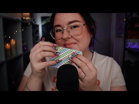 ASMR Long nails ✨ face scratching, tapping,nail flickering & mic scratching 💤