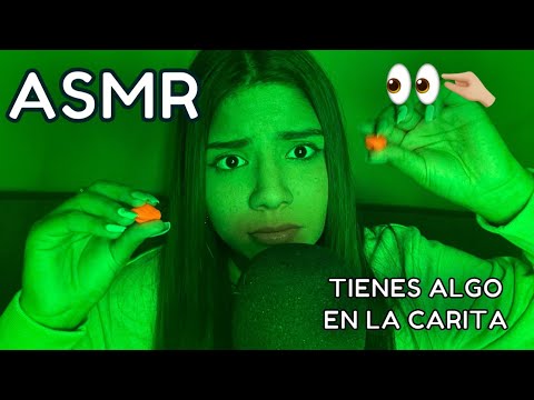 ASMR ESPAÑOL / HOLAAA, DÉJAME QUITARTE lo que TIENES en la CARITA (atención personal)