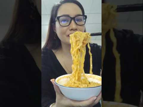 CURRY RAMEN NOODLES #mukbang #shortsfeed #noodles #everyone #eatingshow #food