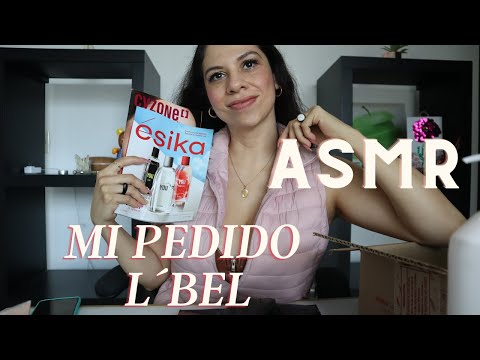 ASMR en Español | Mostrando productos de maquillaje