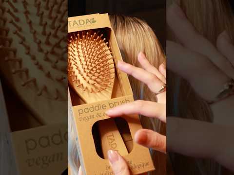 The best ASMR brush 😍 #asmrhair #relax #asmrhairbrushing #asmrshorts