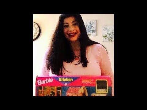 ASMR BARBIE part 2. Unboxing and assembling her kitchen set.