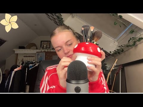 FAST TINGLY TAPPING !!