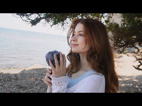 De l'ASMR sur une île déserte !  (ça donne des frissons)