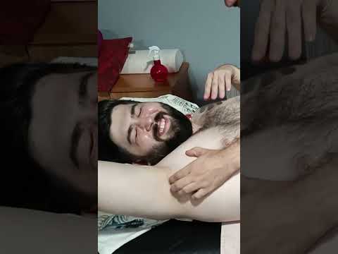 LEGENDARY TICKLING TURKISH MASSAGE FOR CHEST, ABDOMEN AND ARMS #satisfying #relaxing #asmr #shorts