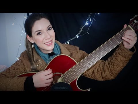 ASMR DEDILHANDO VIOLÃO E CANTANDO BAIXINHO PRA TE DAR SONINHO