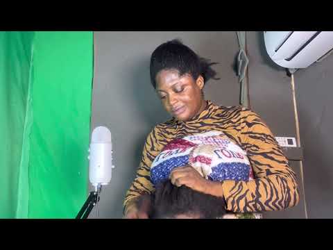ASMR✨SOFT WHISPER SCALP SCRATCHING ON MY COUSIN WITH GUM CRACKING SOUND.