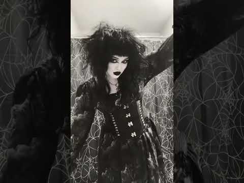 Happy Halloween Nightmares ❤️ #goth #gothfashion #gothic #gothicsubculture #gothgirl