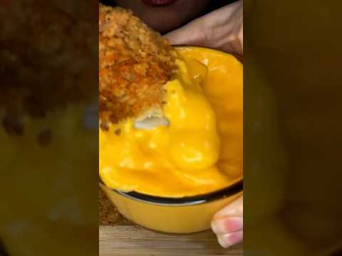 Eating fried chicken and cheese! #food #asmr #chicken #shorts
