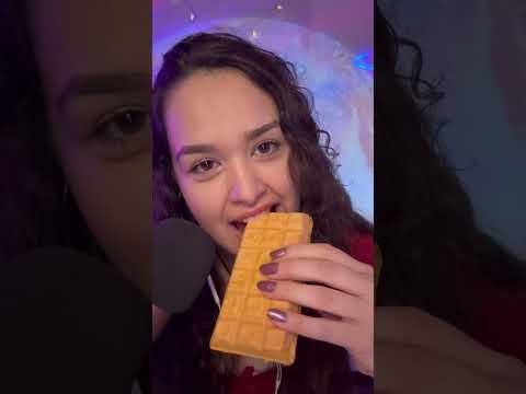 ASMR sorvete bolachão japones #asmr  #eatingasmr  #asmrcomendo