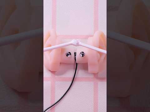 #asmr Cat paw chopsticks in your ears