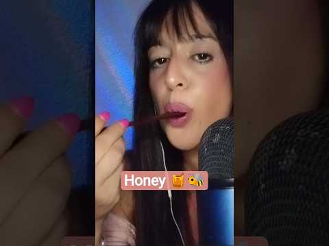 Honey 🐝🍯 #asmr #triggersforsleep #relax #asmrsounds #mouthsounds #asmrtriggers #asmrtriggersounds