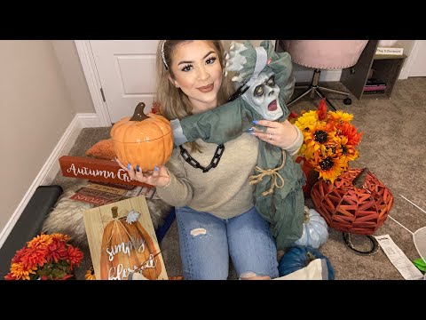 ASMR tapping and scratching on fall/Halloween Items 🍂