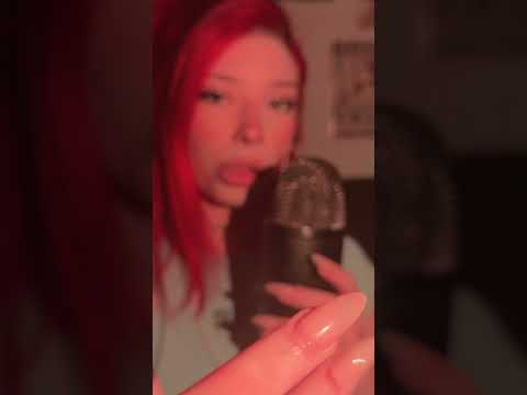 spit painting wet mouthsounds & visuals ASMR SHORT video! #spitpainting #egirl #gamergirl