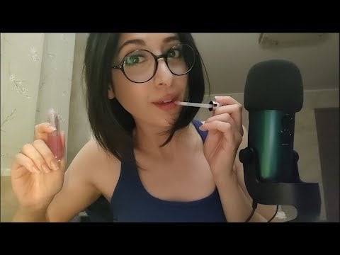 ASMR - DORMI con i MOUTH SOUNDS e il LIPGLOSS👄✨