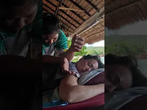Masaje con aloe vera para piel insolada 🥵 #massage #relax #thaimassage #short