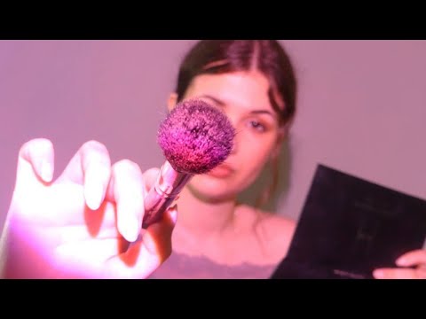 ASMR RP - Une peste te maquille! (chuchotements, layered sounds ...) chaotique énergie