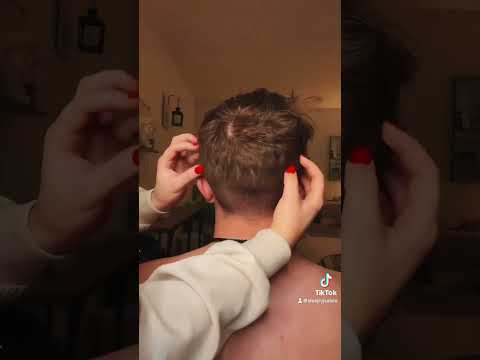 Take a minute to relax 😌 #asmrheadmassage #asmrshorts #asmrscratching #asmrscalpscratching