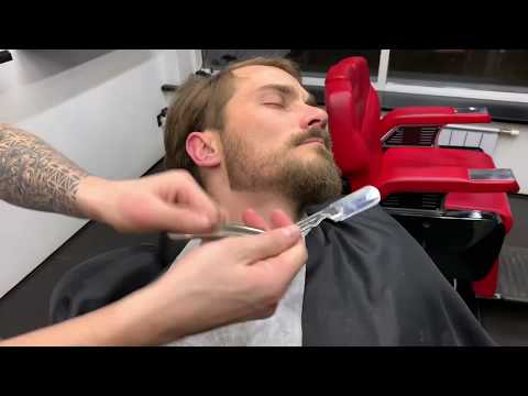 Оформление бороды или моделирование бороды #shorts #barber #beard #борода