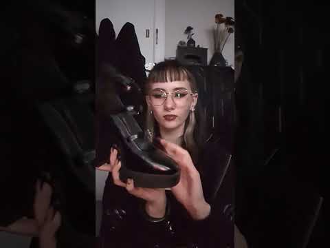 ASMR Leather Shoe Tapping🖤