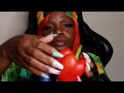 Peppers ASMR Chewing Gum Tapping Sounds