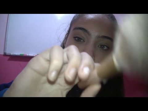 ASMR en ESPAÑOL ROLEPLAY ,TE MAQUILLO