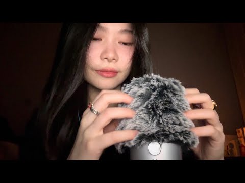 ASMR Mic Scratching & Bug Searching!🐛