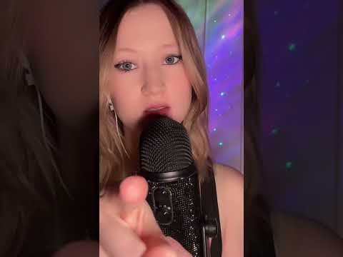 ASMR mit euren Namen !! #fabricscratching #tingles #mouthwhisper