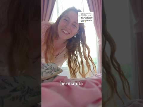 Tu hermanita te prepara para ir a clase 💗 #ASMR