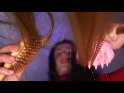 ASMR | MASSAGEM CAPILAR … 🤤😴ENQUANTO VOCÊ ESTÁ DEITADA 