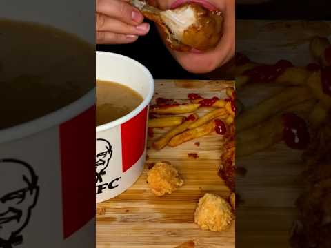 KFC Chicken Drenched In Gravy #shorts #asmr #chicken #kfc