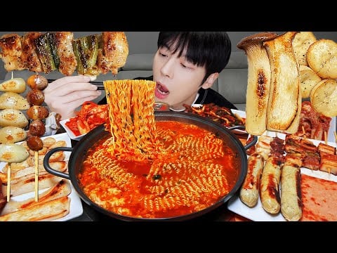 ASMR MUKBANG | 집밥! 직접 만든 요리 라면 먹방 & 레시피 스팸, 버섯, 김치 | FIRE NOODLES EATING