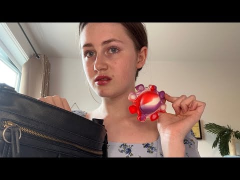 ASMR: La peste au fond de la classe fouille dans ton sac à main🙄🤔