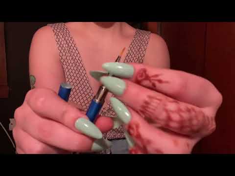 ASMR Tapping & Scratching Random Items