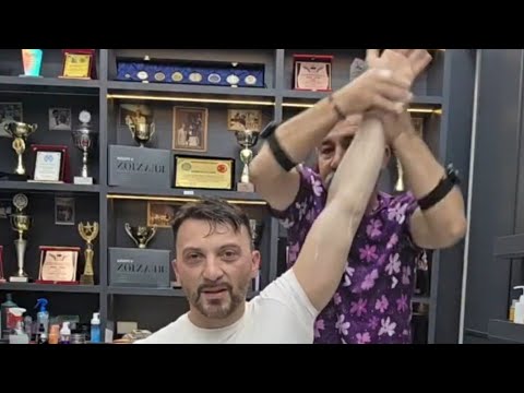 🇮🇹 ITALIAN CLIENT GETS THE ULTIMATE BARBER ASMR! 💆‍♂️ Skincare & Head Massage 🔥