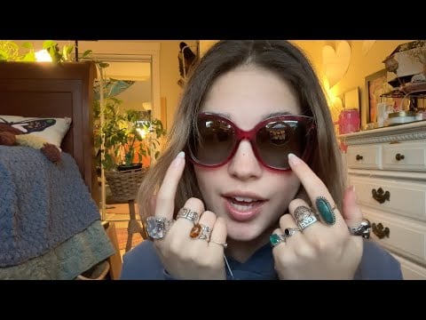 ASMR glasses tapping (low light)